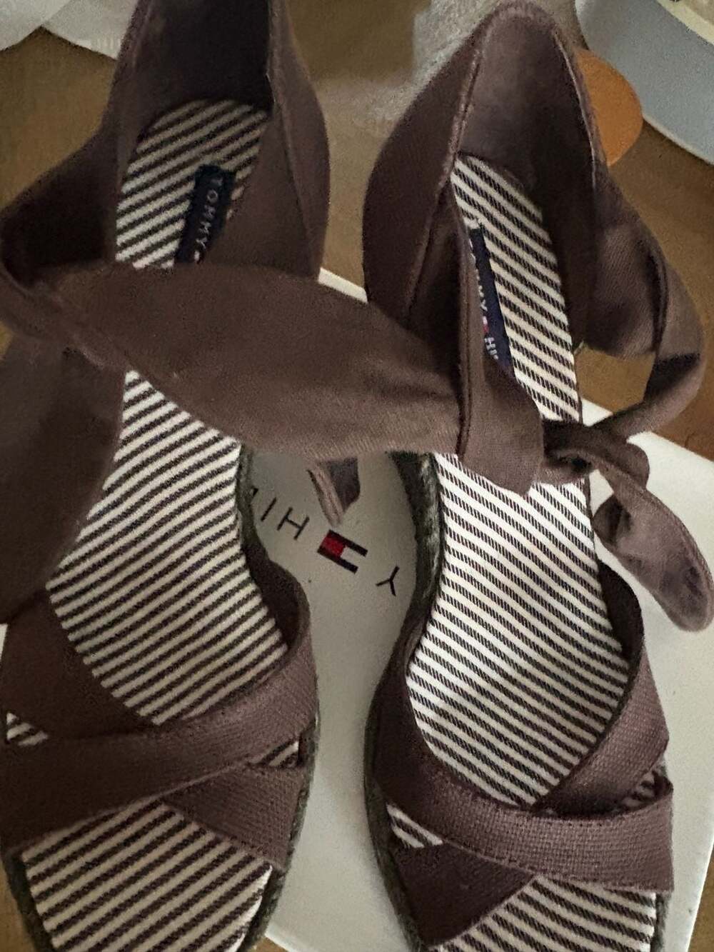 Tommy Hilfiger Women's Brown Ankle Tie Wrap Espadrille Wedge Sandals - Picture 2 of 8